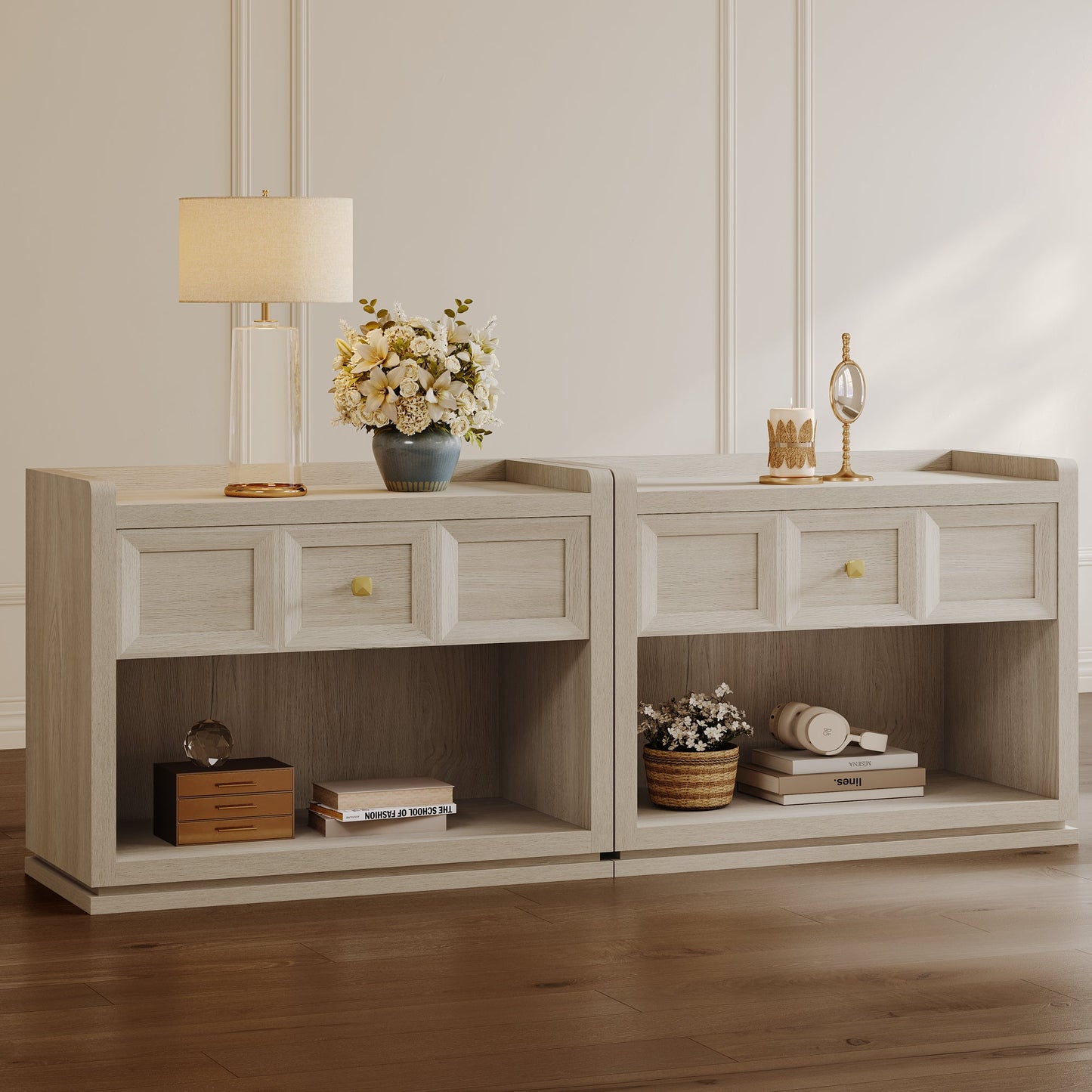 Table de chevet Helio, 31 pouces de large