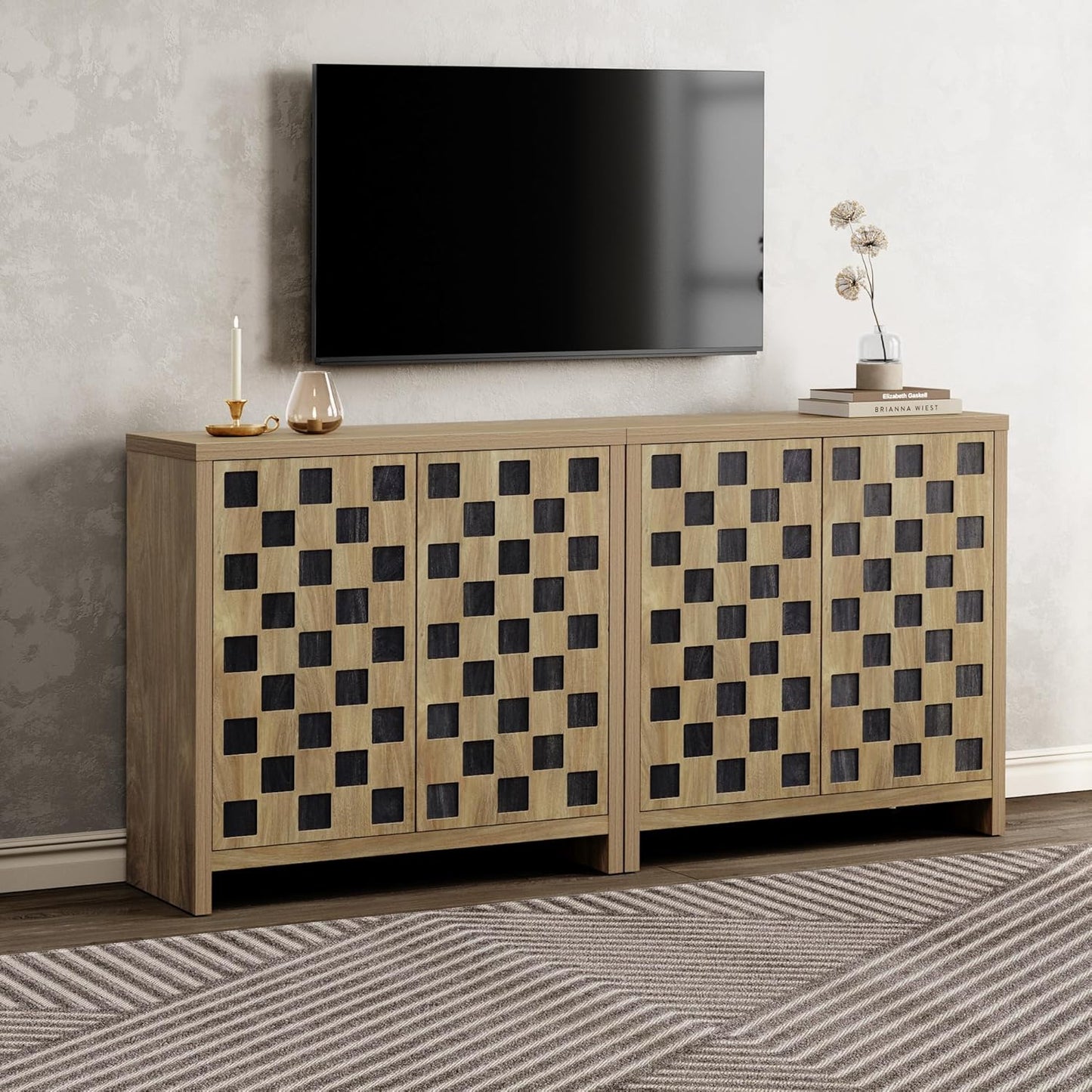 Buffet à carreaux avec portes
