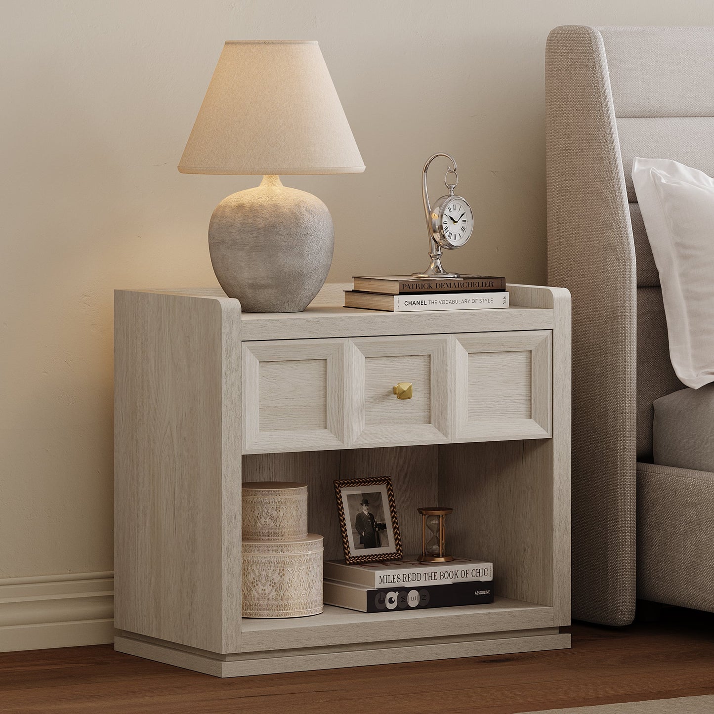 Table d'appoint Helio, 26 pouces de large