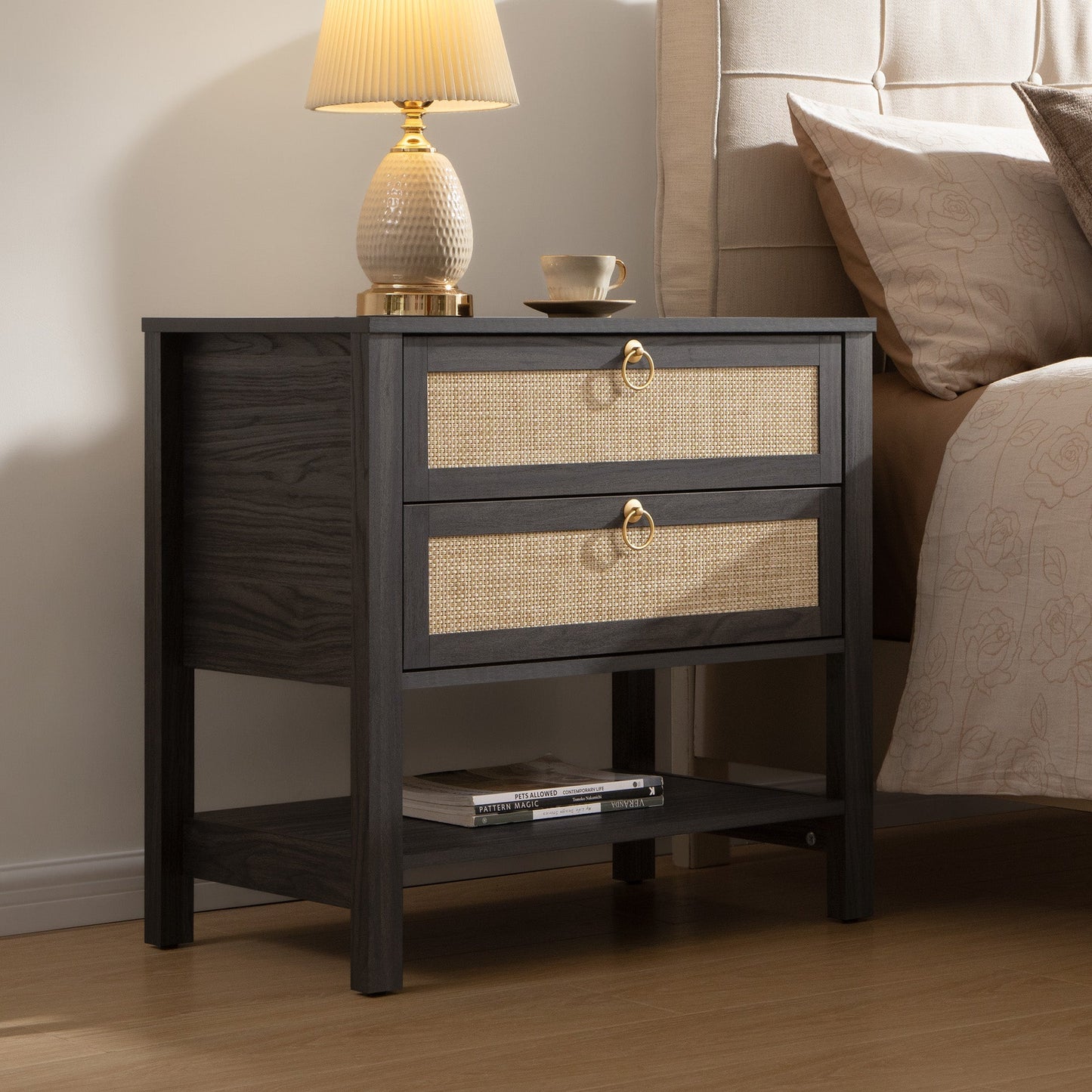 Grande table de chevet Terra, hauteur 25,6 pouces