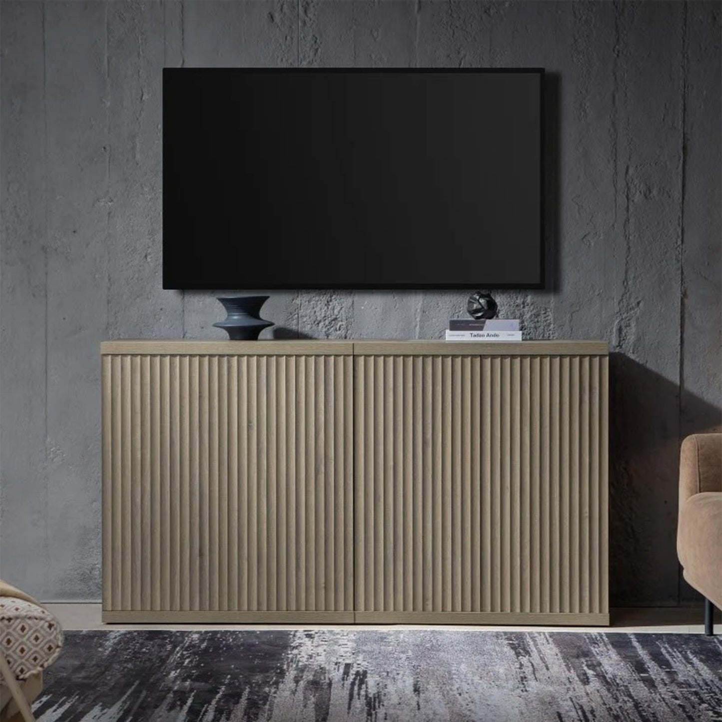 Meuble TV Stria avec rangement jusqu'à 100 téléviseurs 
